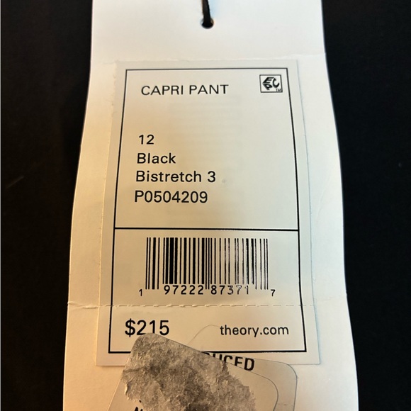 ❤️NWT Theory Black Stretch Capri Pant Size 12 $215 - Picture 8 of 9
